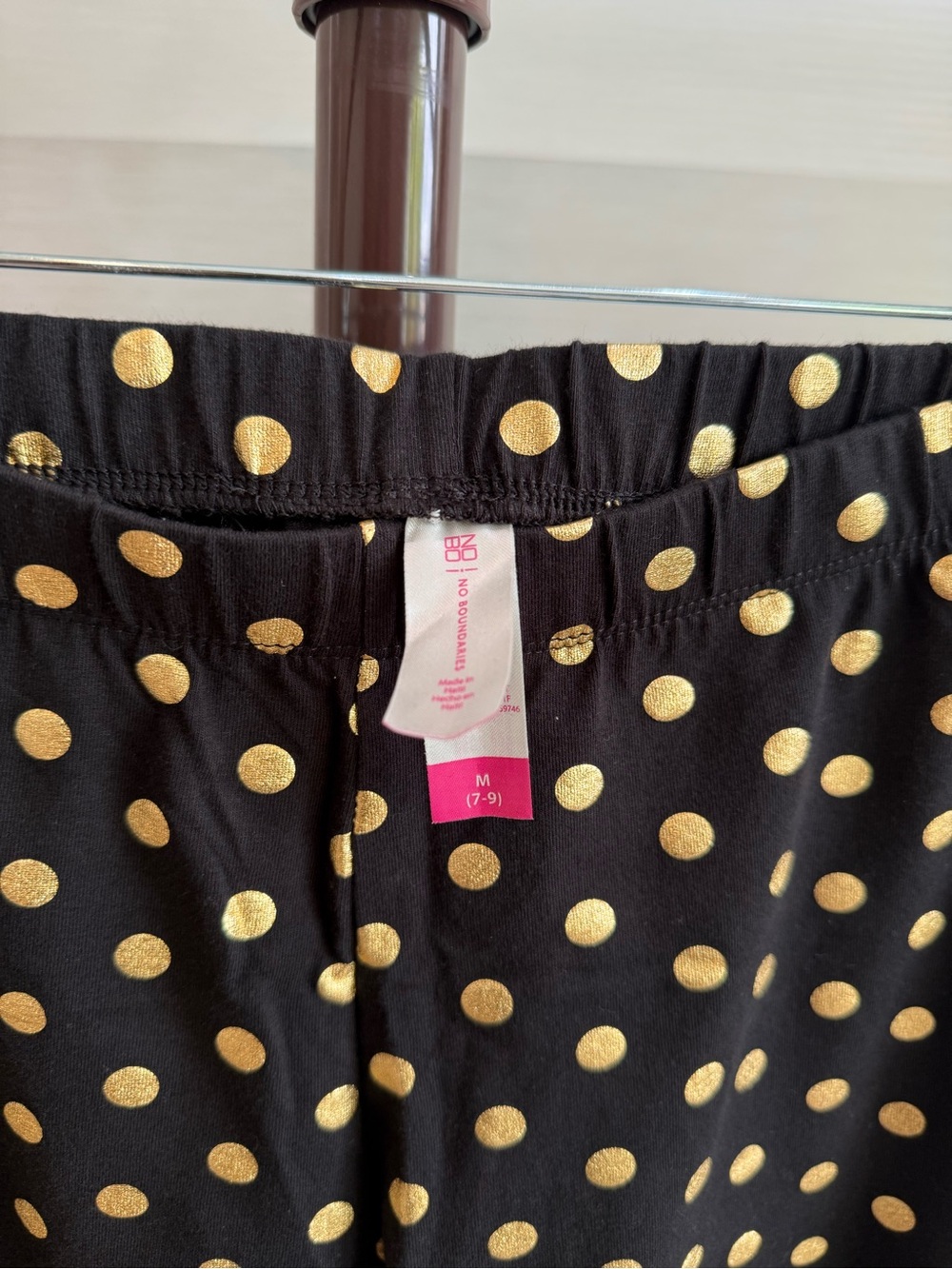 No Boundaries Black Skinny Gold Polka Dot Pants - Picture 5 of 7
